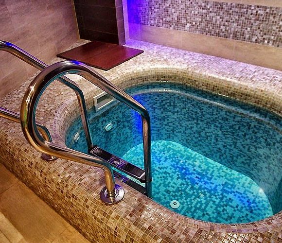 solyanoj-zal-Basseyn2